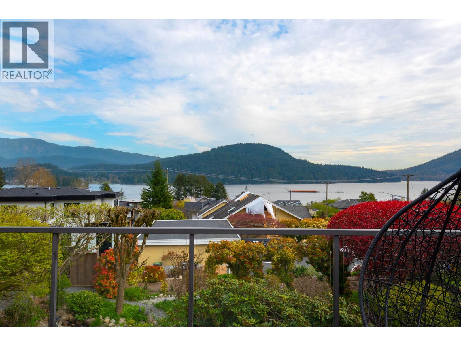 4300 Dollar Road, North Vancouver, British Columbia  V7G 2T4 - Photo 29 - R3110995