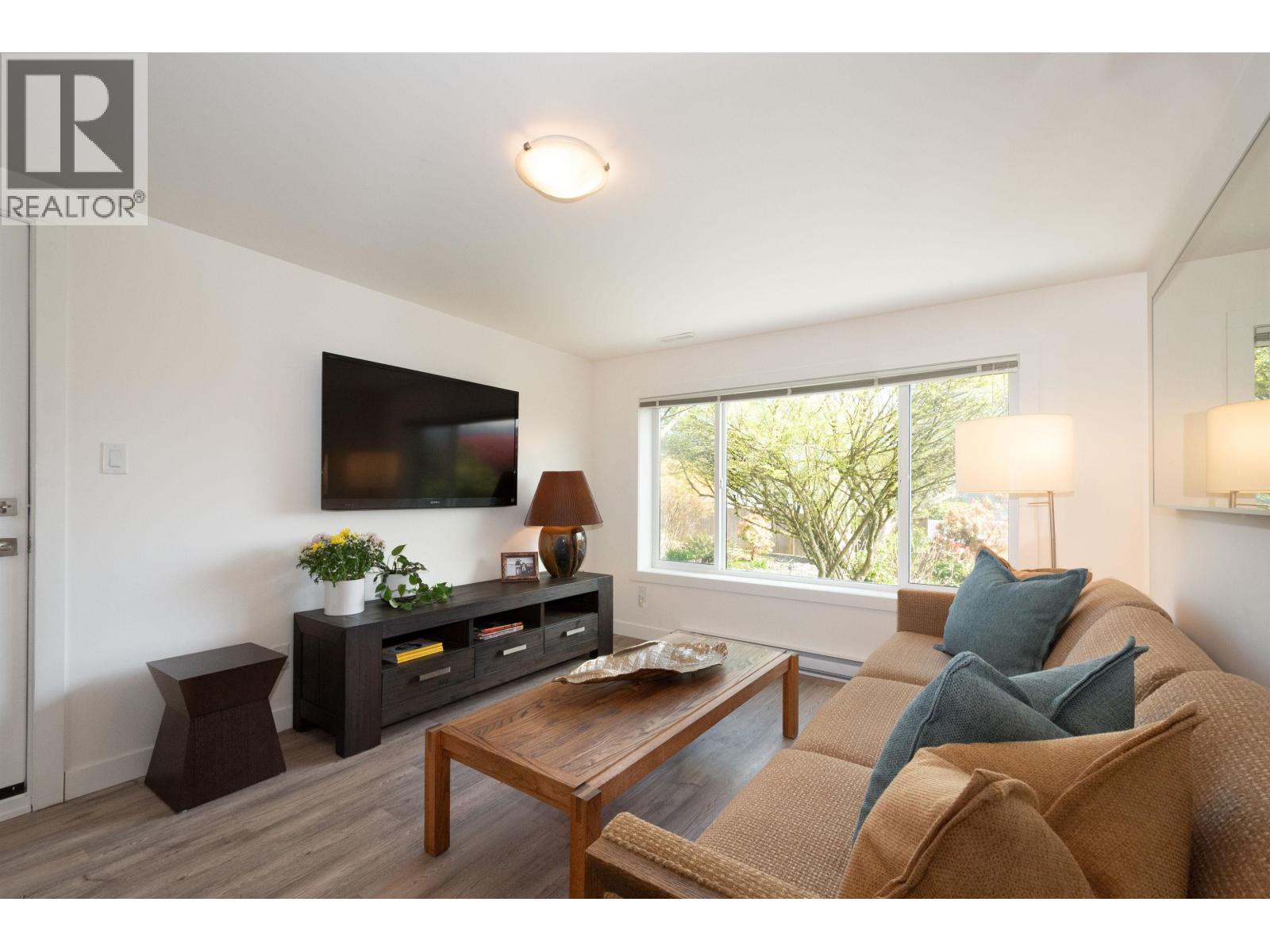 4300 Dollar Road, North Vancouver, British Columbia  V7G 2T4 - Photo 16 - R3110995