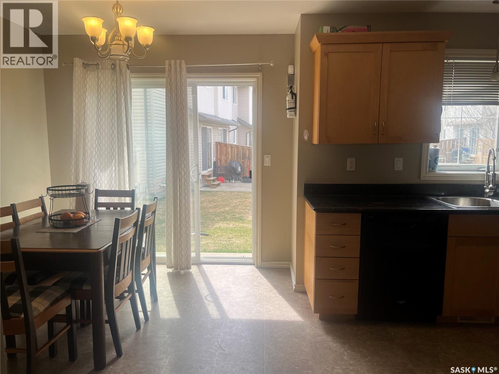 207 303 Slimmon Place, Saskatoon, Saskatchewan  S7V 0A8 - Photo 16 - SK035643