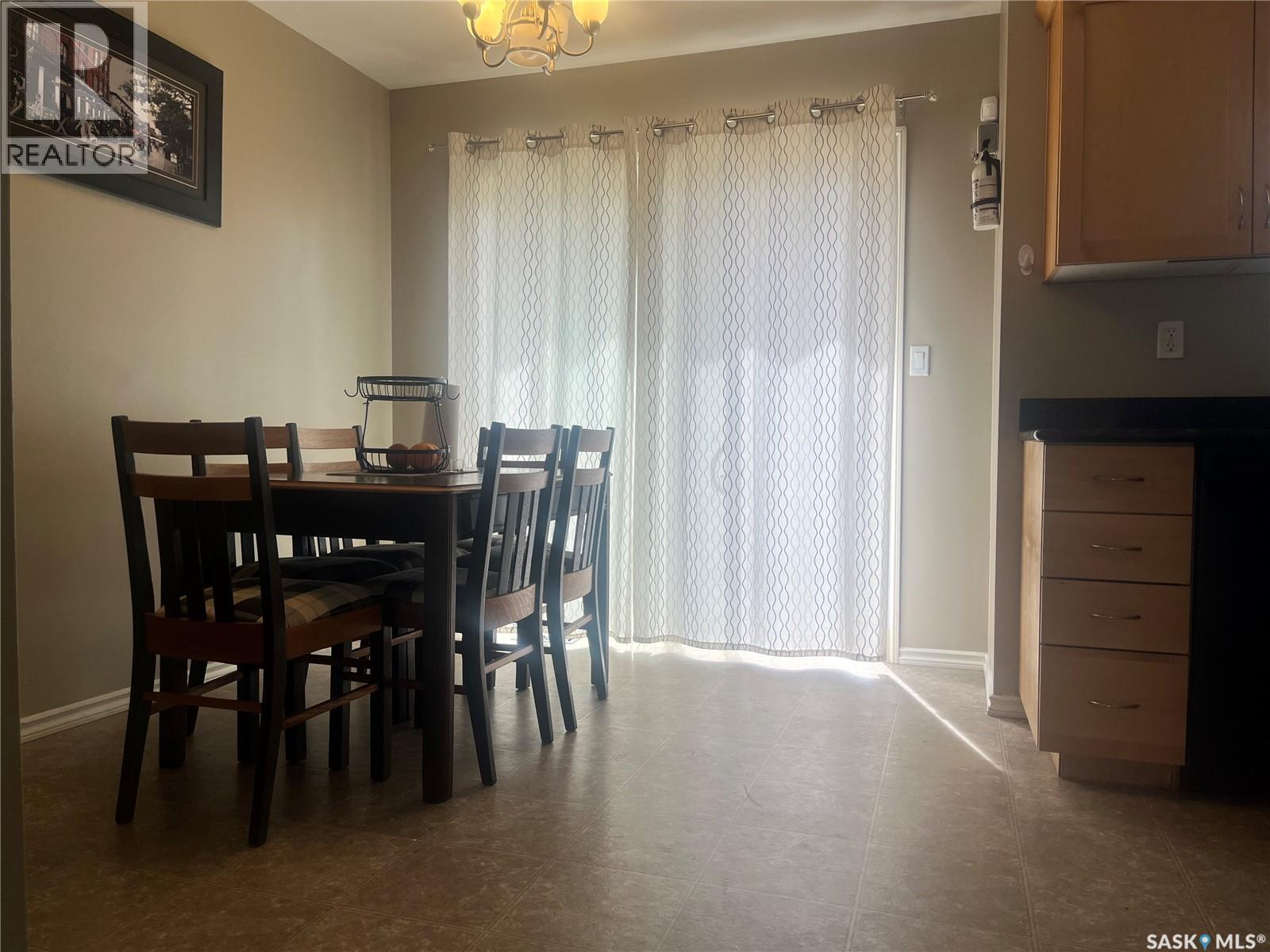 207 303 Slimmon Place, Saskatoon, Saskatchewan  S7V 0A8 - Photo 17 - SK035643