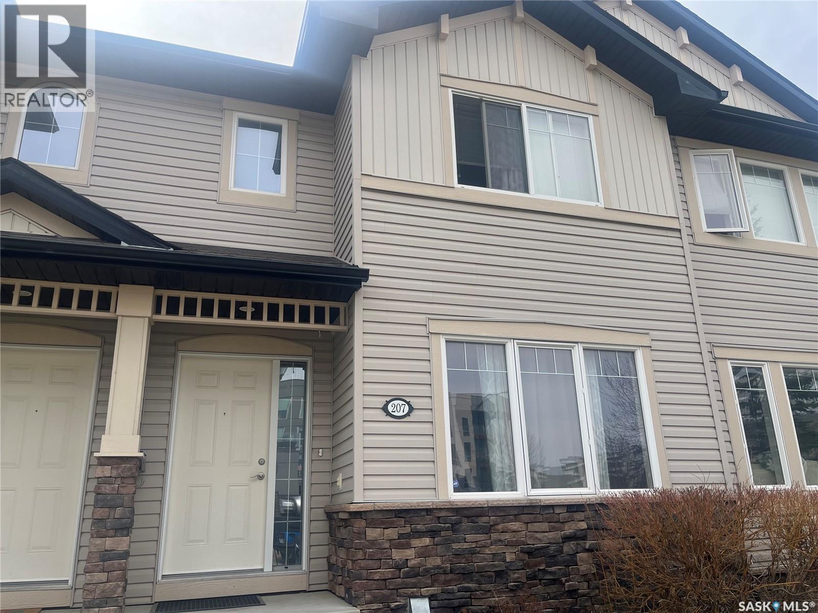 207 303 Slimmon Place, Saskatoon, Saskatchewan  S7V 0A8 - Photo 2 - SK035643