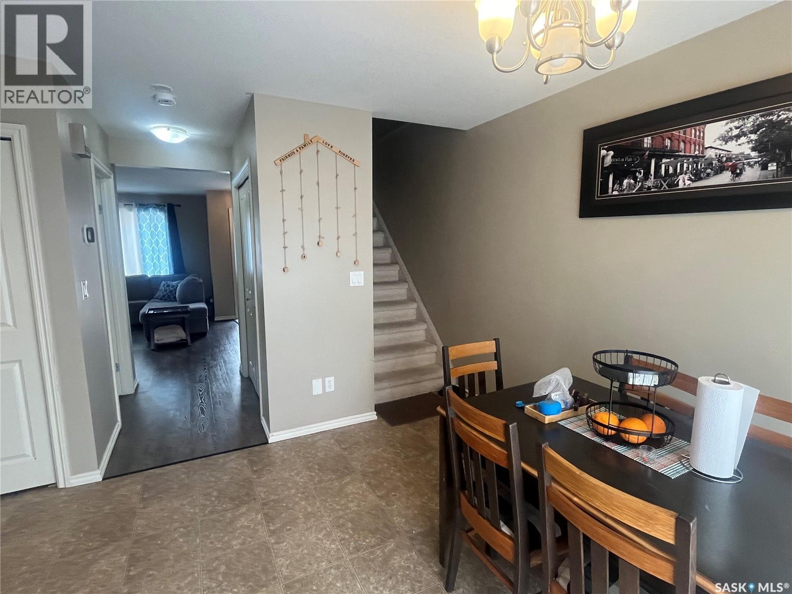 207 303 Slimmon Place, Saskatoon, Saskatchewan  S7V 0A8 - Photo 28 - SK035643