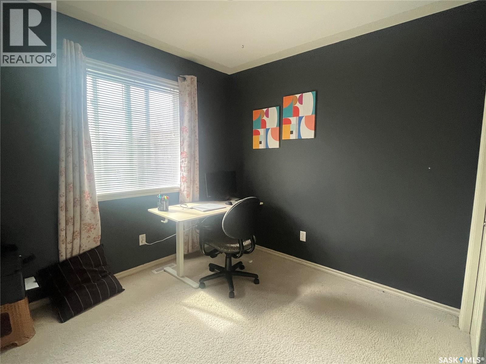 207 303 Slimmon Place, Saskatoon, Saskatchewan  S7V 0A8 - Photo 49 - SK035643