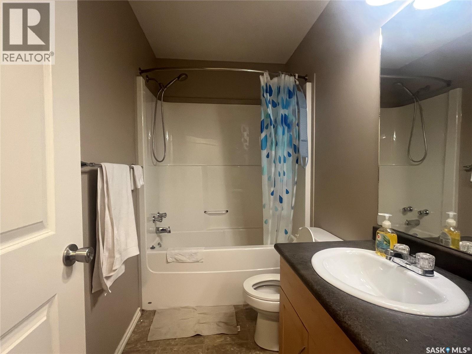 207 303 Slimmon Place, Saskatoon, Saskatchewan  S7V 0A8 - Photo 56 - SK035643