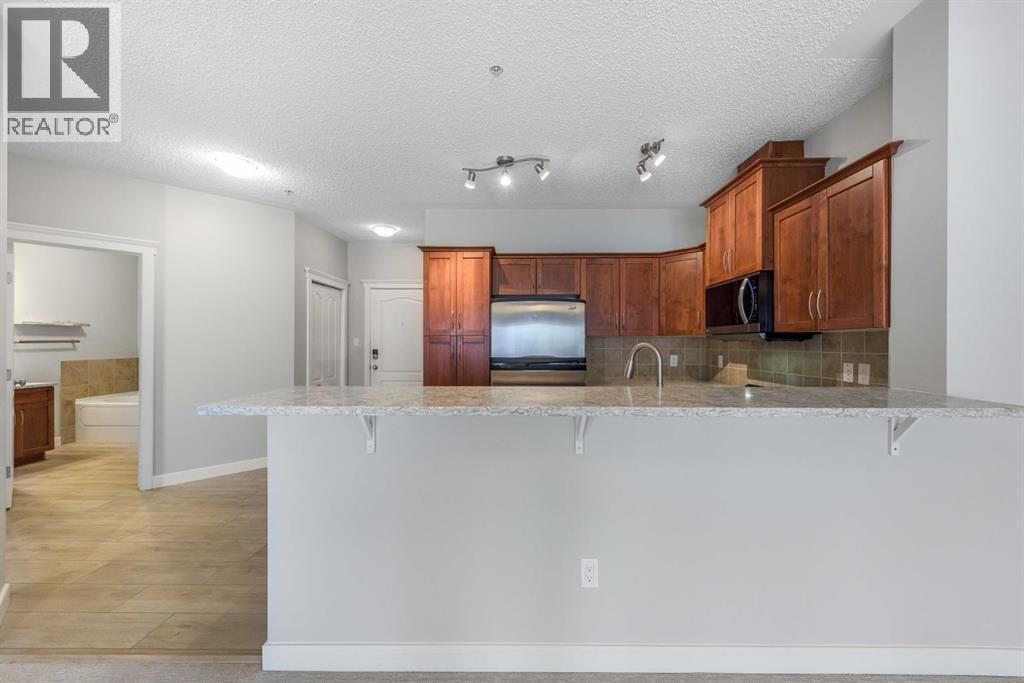 341, 20 Discovery Ridge Close SW, Calgary, Alberta  T3H 5X4 - Photo 16 - A2290041