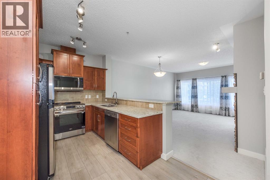 341, 20 Discovery Ridge Close SW, Calgary, Alberta  T3H 5X4 - Photo 15 - A2290041