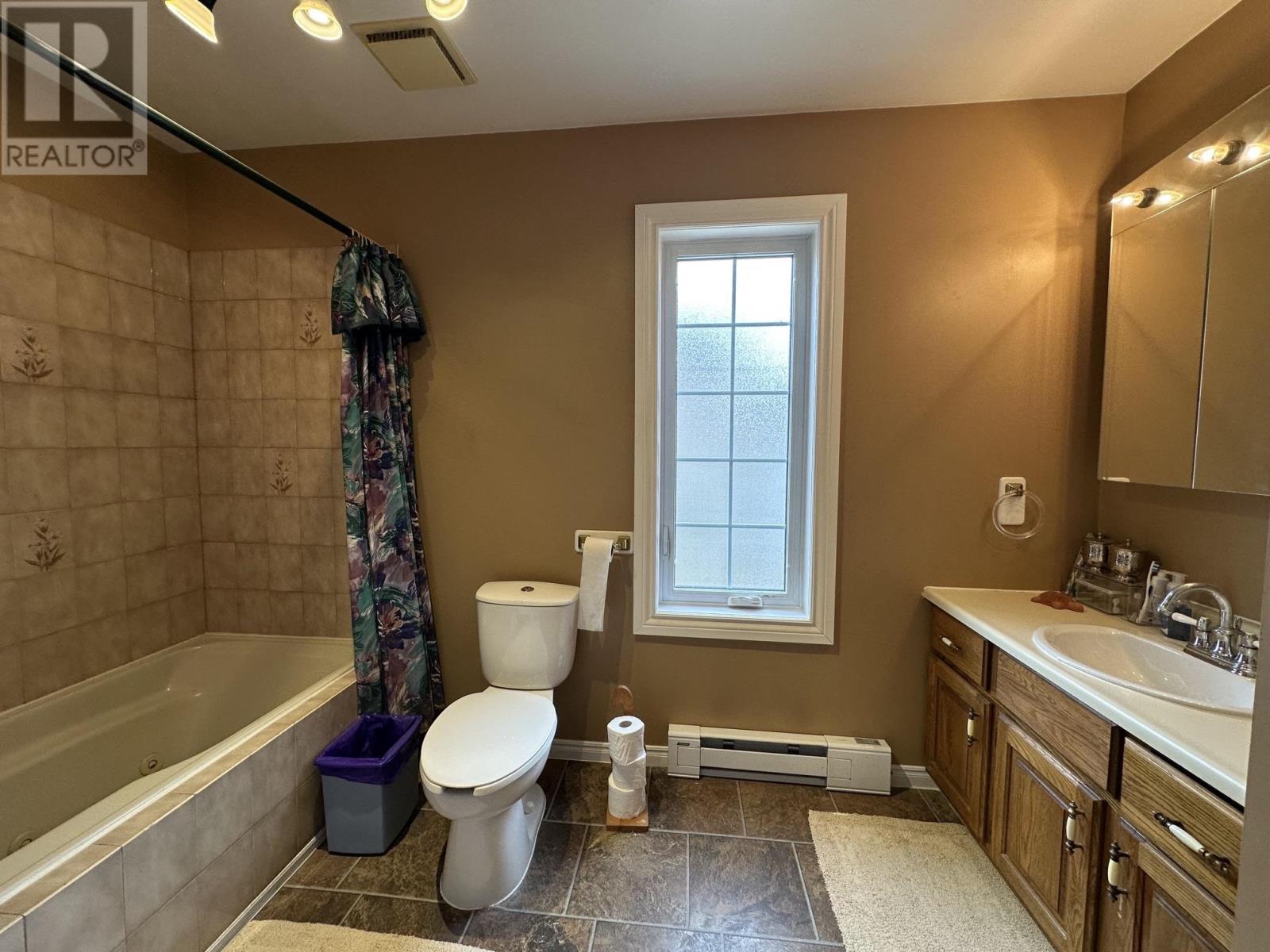 46 Bastedo Cres, Marathon, Ontario  P0T 2E0 - Photo 28 - TB2600989