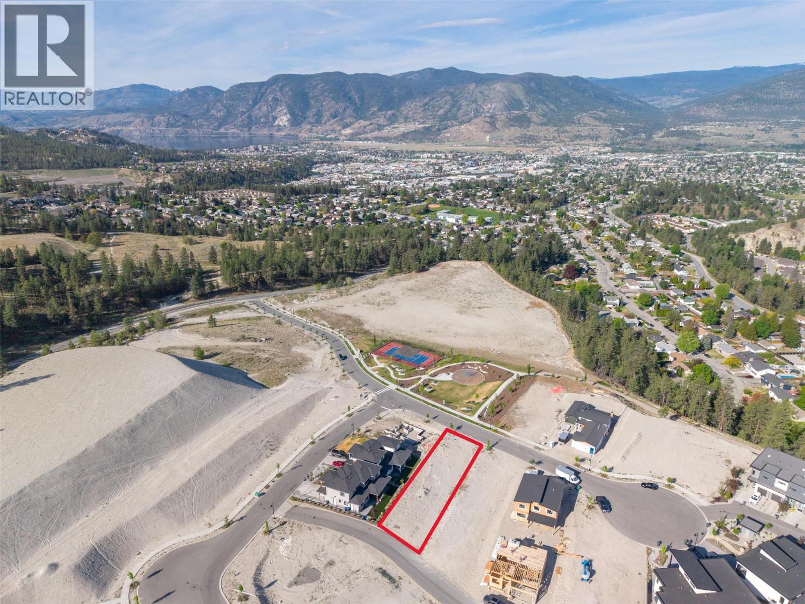110 Deer Place, Penticton, British Columbia  V2A 0J8 - Photo 6 - 10387026