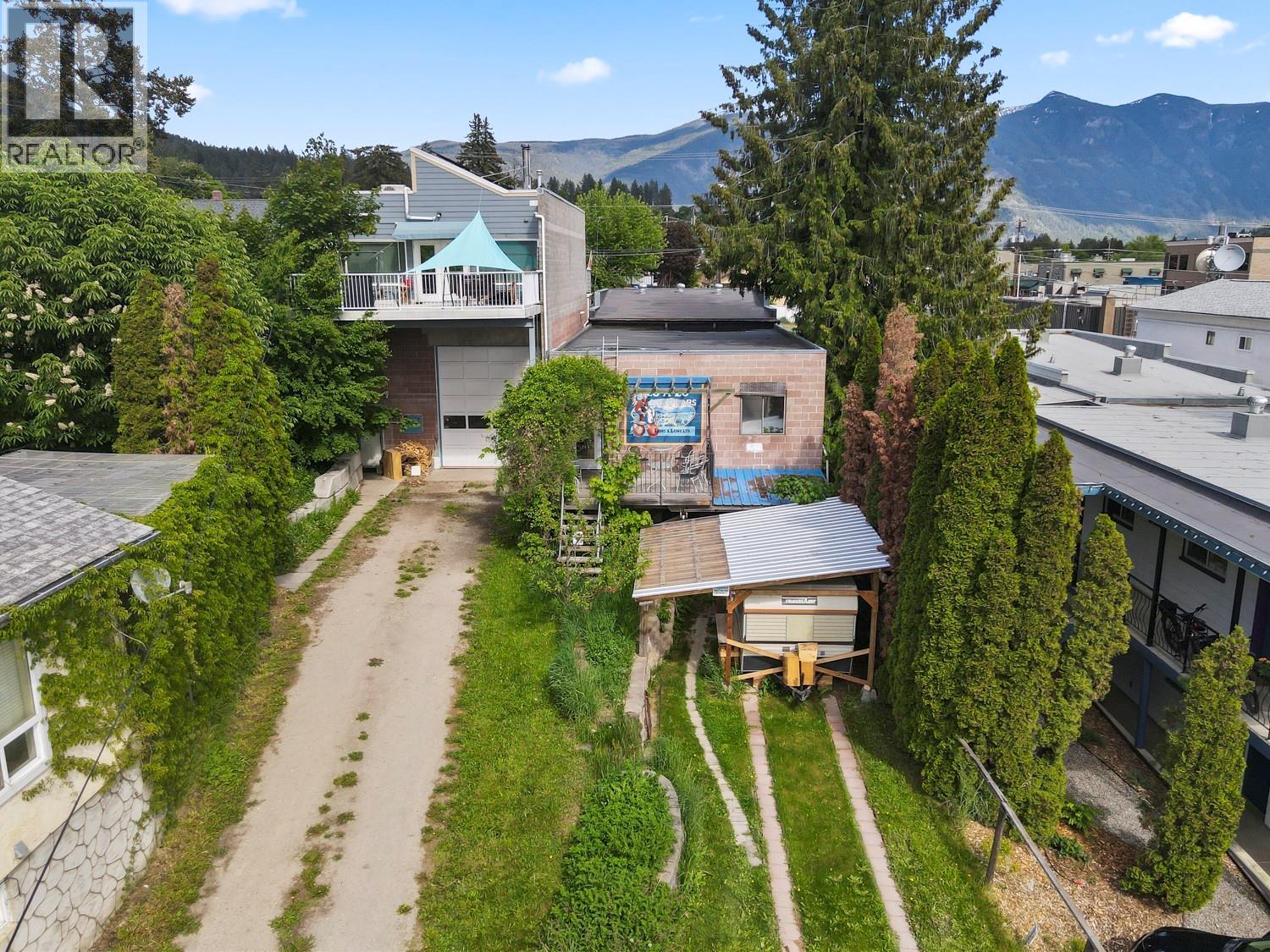 131 12th Avenue N, Creston, British Columbia V0B 1G0 - Photo 5 - 10386395