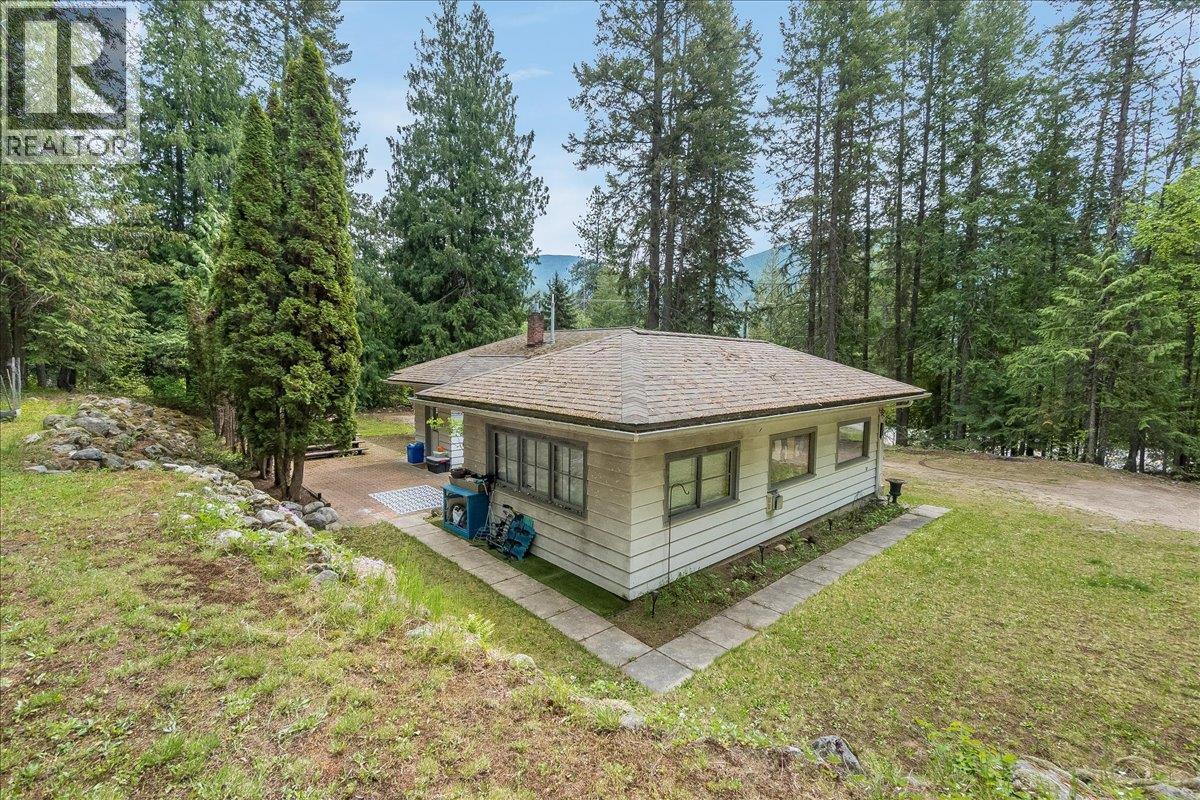 3905 3A Highway, Nelson, British Columbia