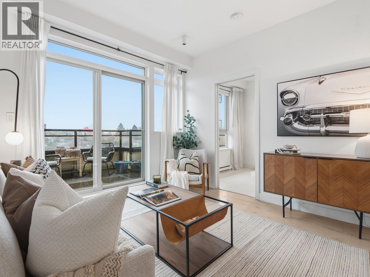 Ph6 688 E 17th Avenue, Vancouver, British Columbia  V5V 0A8 - Photo 4 - R3122122