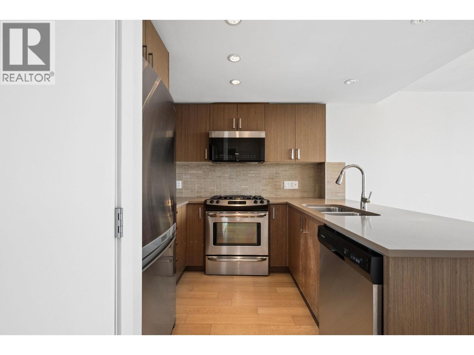 1005 7117 Elmbridge Way, Richmond, British Columbia  V6X 0J2 - Photo 7 - R3122136