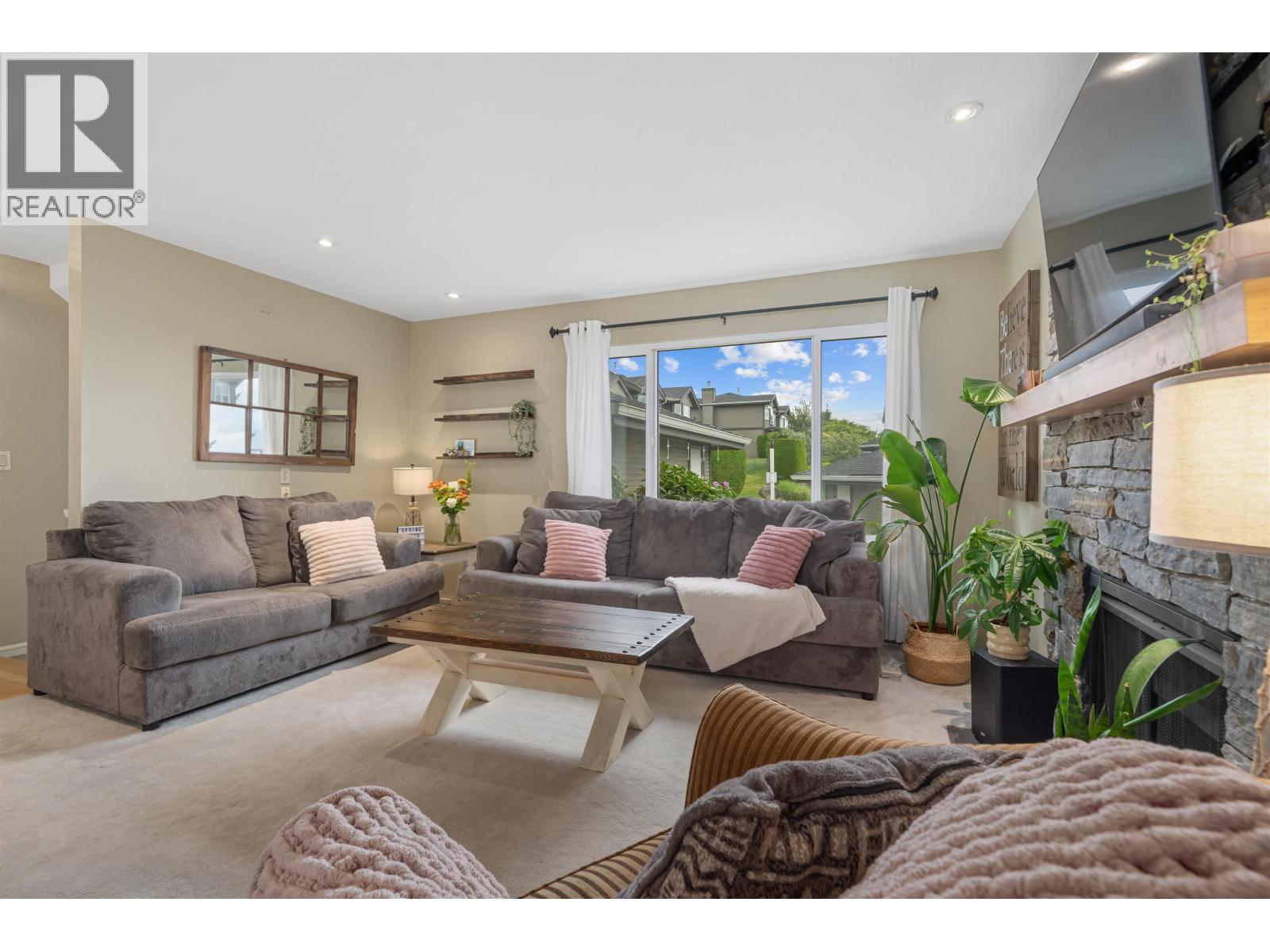 175 1140 Castle Crescent, Port Coquitlam, British Columbia  V3C 5R4 - Photo 6 - R3122167