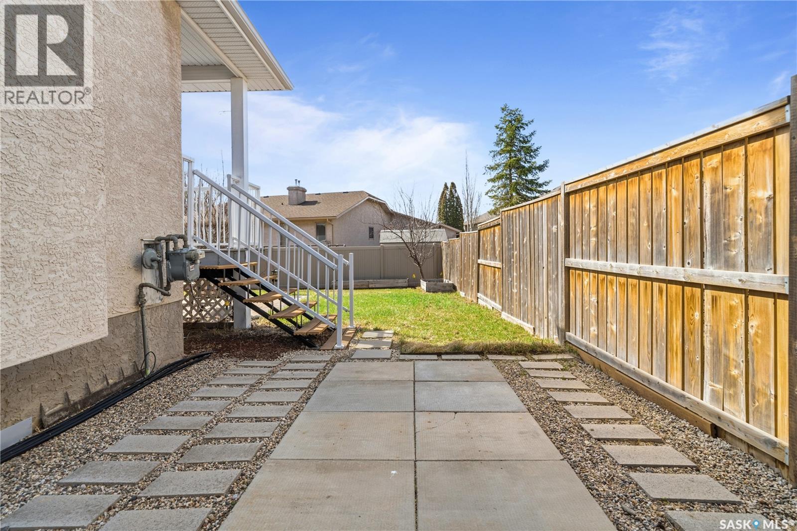 8609 Sherwood Drive, Regina, Saskatchewan  S4Y 1A5 - Photo 34 - SK035554