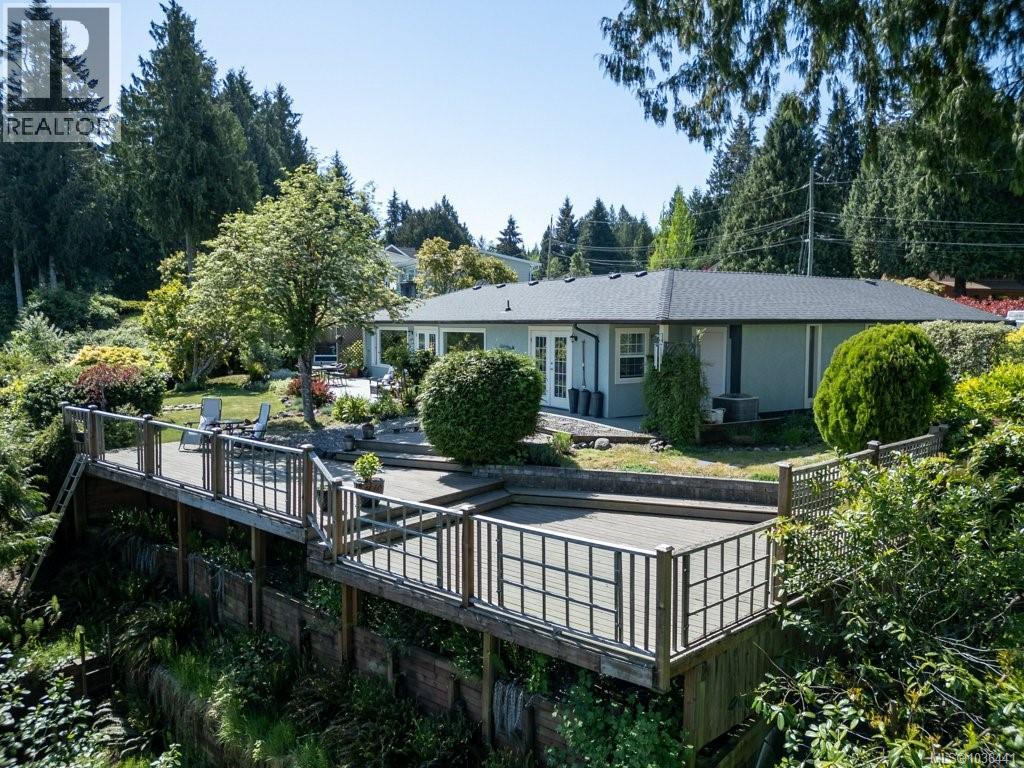 5041 Seaview Dr, Bowser, British Columbia  V0R 1G0 - Photo 4 - 1036441