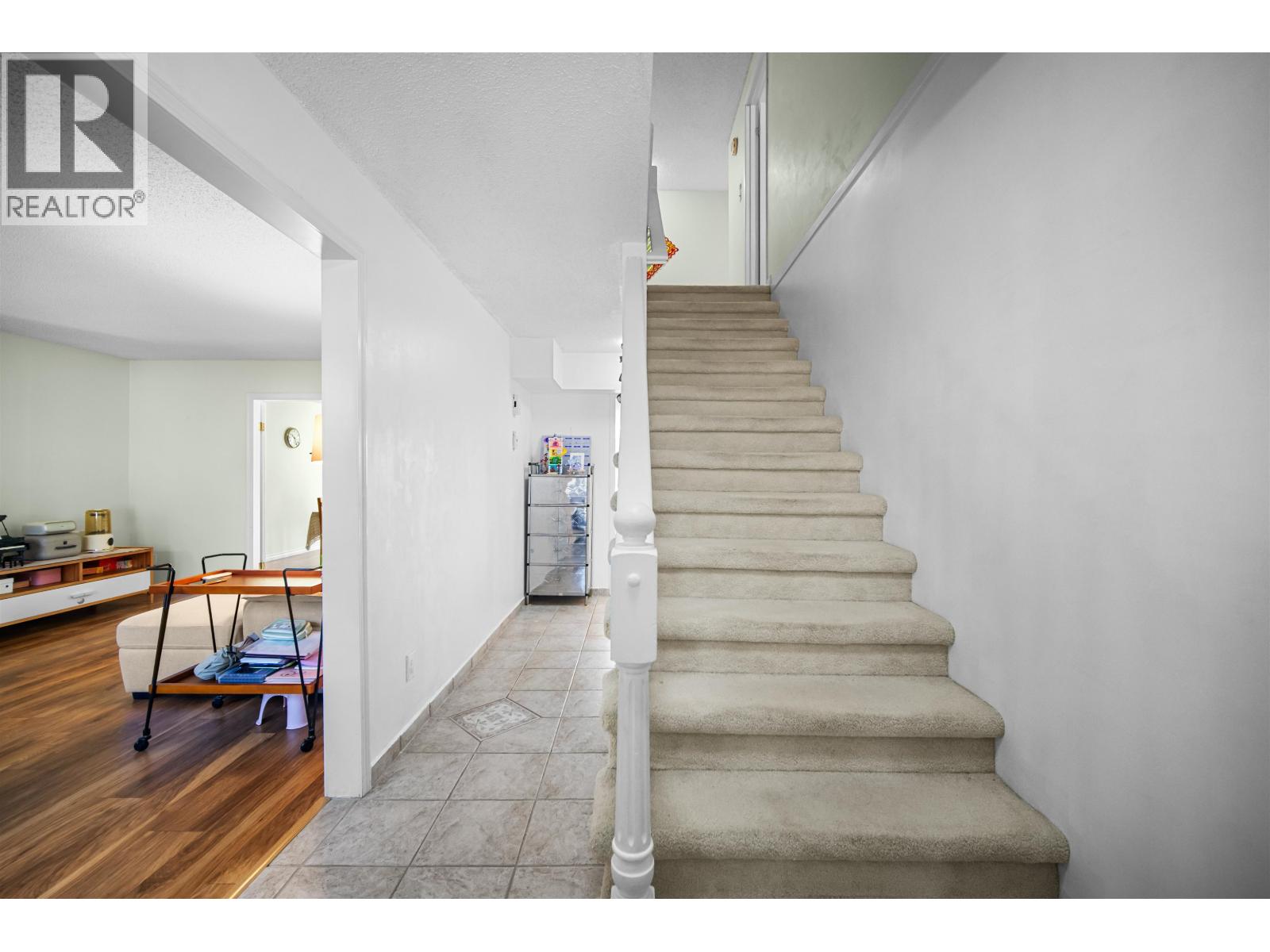 4340 Tiffin Crescent, Richmond, British Columbia  V7C 4X8 - Photo 17 - R3122141