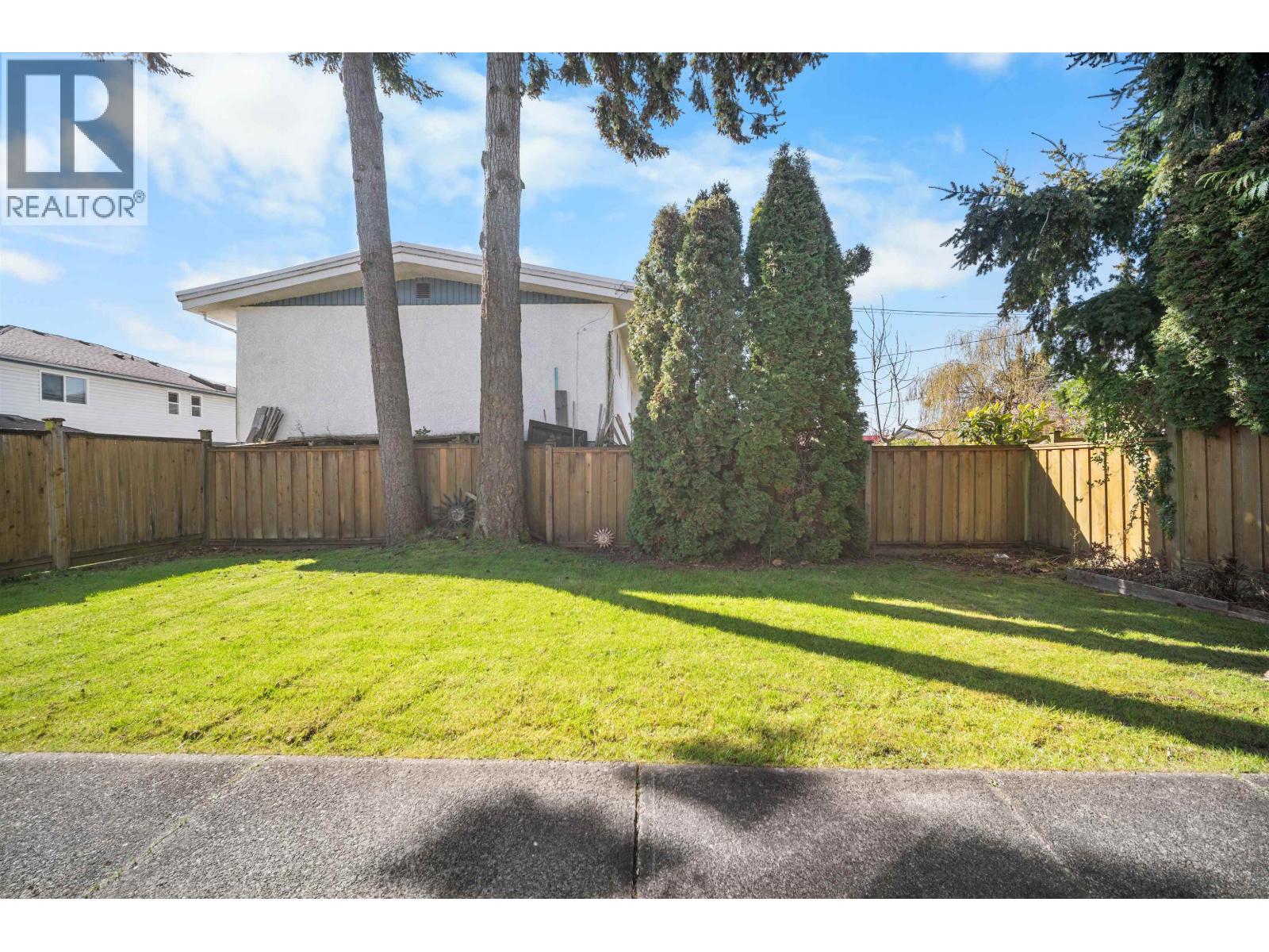 4340 Tiffin Crescent, Richmond, British Columbia  V7C 4X8 - Photo 34 - R3122141