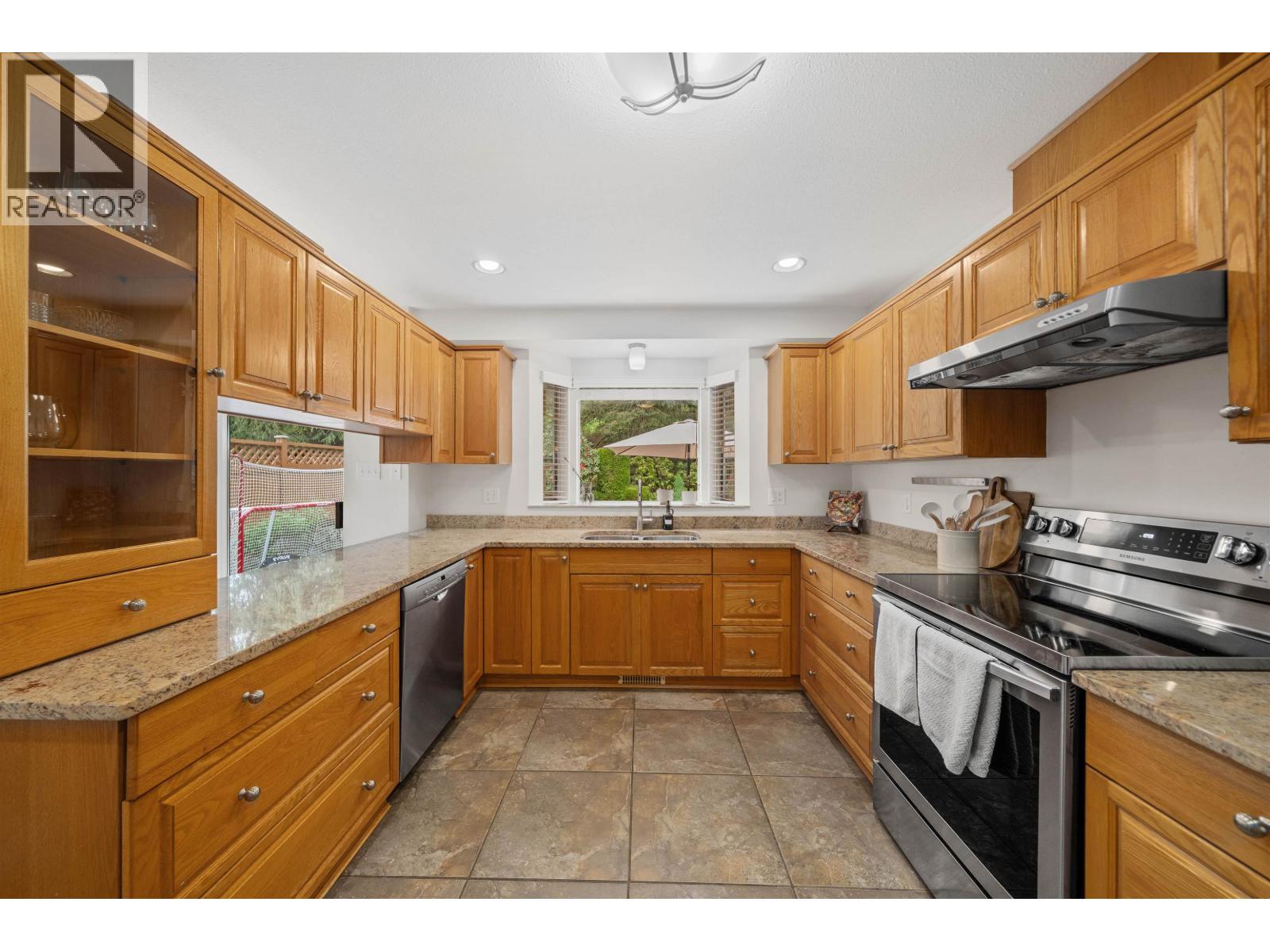1479 Percy Court, North Vancouver, British Columbia  V7G 2P4 - Photo 7 - R3122164