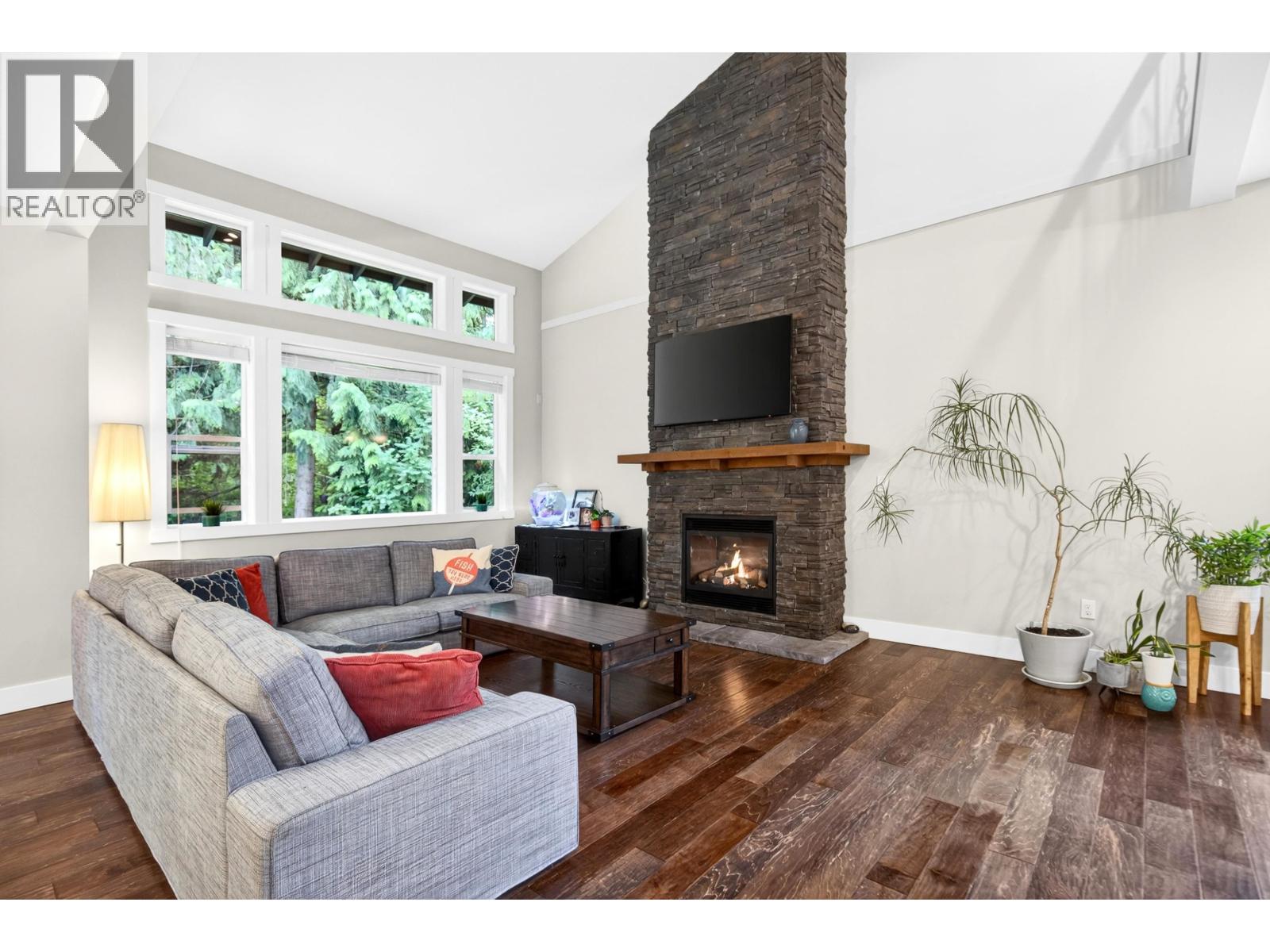 13545 229 Loop, Maple Ridge, British Columbia  V4R 0E5 - Photo 5 - R3122029