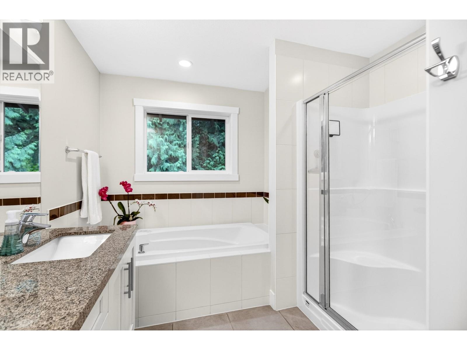 13545 229 Loop, Maple Ridge, British Columbia  V4R 0E5 - Photo 18 - R3122029