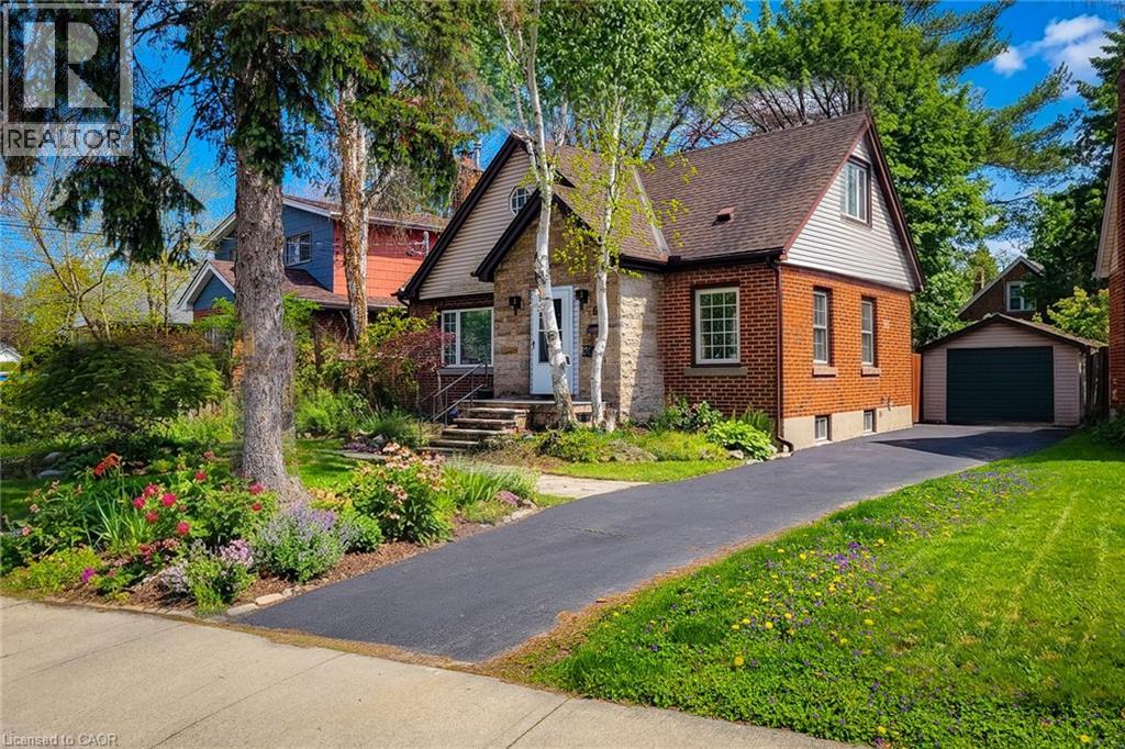 63 BINKLEY Crescent, Hamilton, Ontario