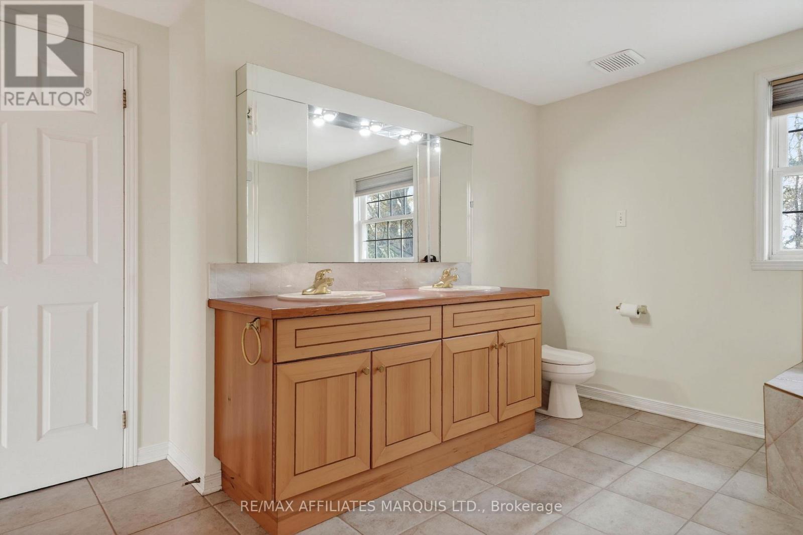 315 Eleventh Street E, Cornwall, Ontario  K6H 2Y6 - Photo 28 - X13113608