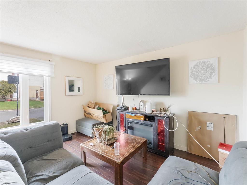 38 Price Drive, Winnipeg, Manitoba  R2K 4B4 - Photo 2 - 202610164