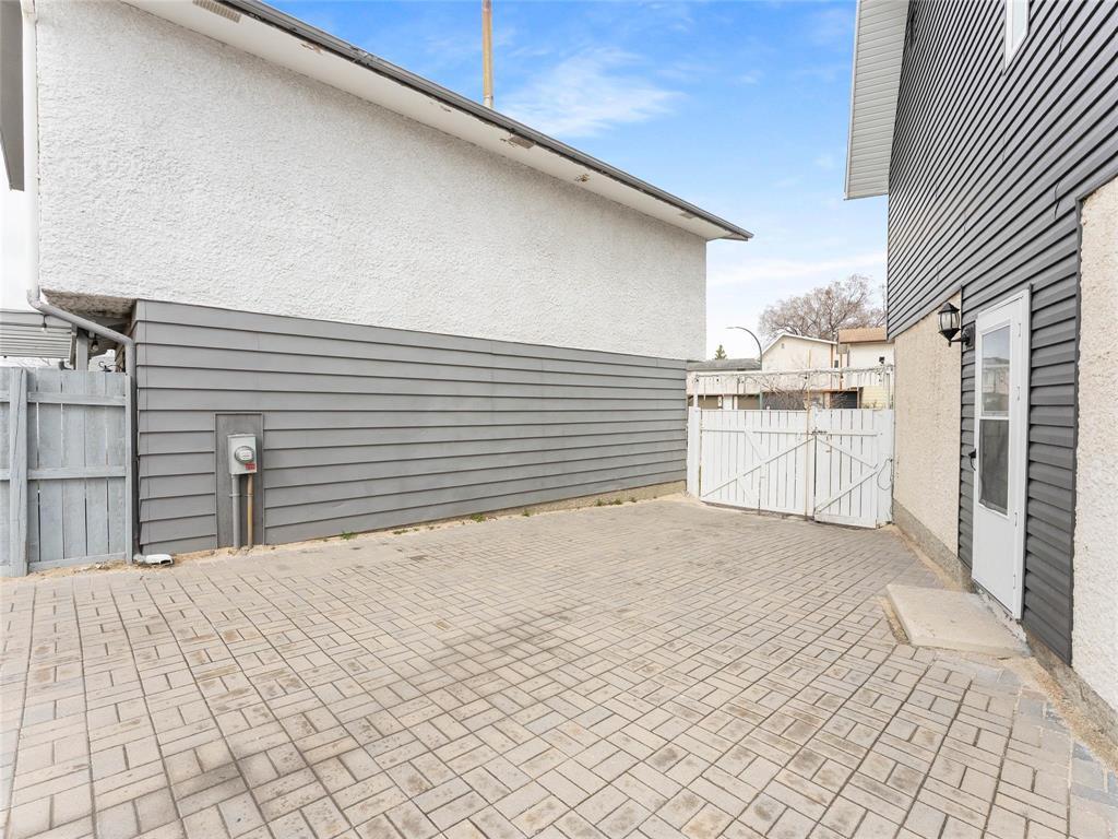 38 Price Drive, Winnipeg, Manitoba  R2K 4B4 - Photo 30 - 202610164