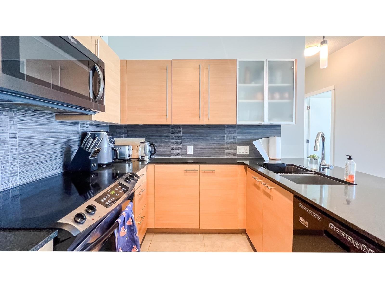 2008 13399 104 Avenue, Surrey, British Columbia  V3T 0C9 - Photo 9 - R3122073