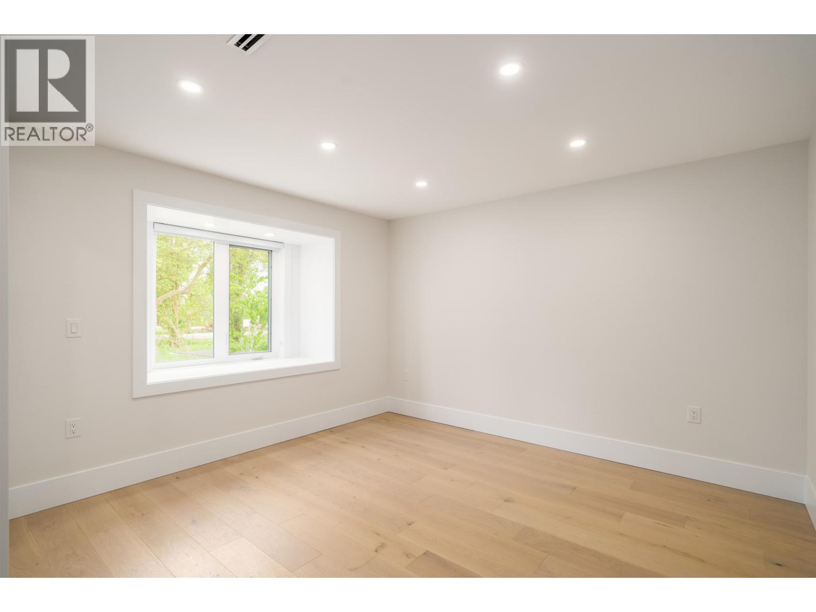 1240 Lancaster Crescent, Richmond, British Columbia  V7B 1C5 - Photo 26 - R3122091