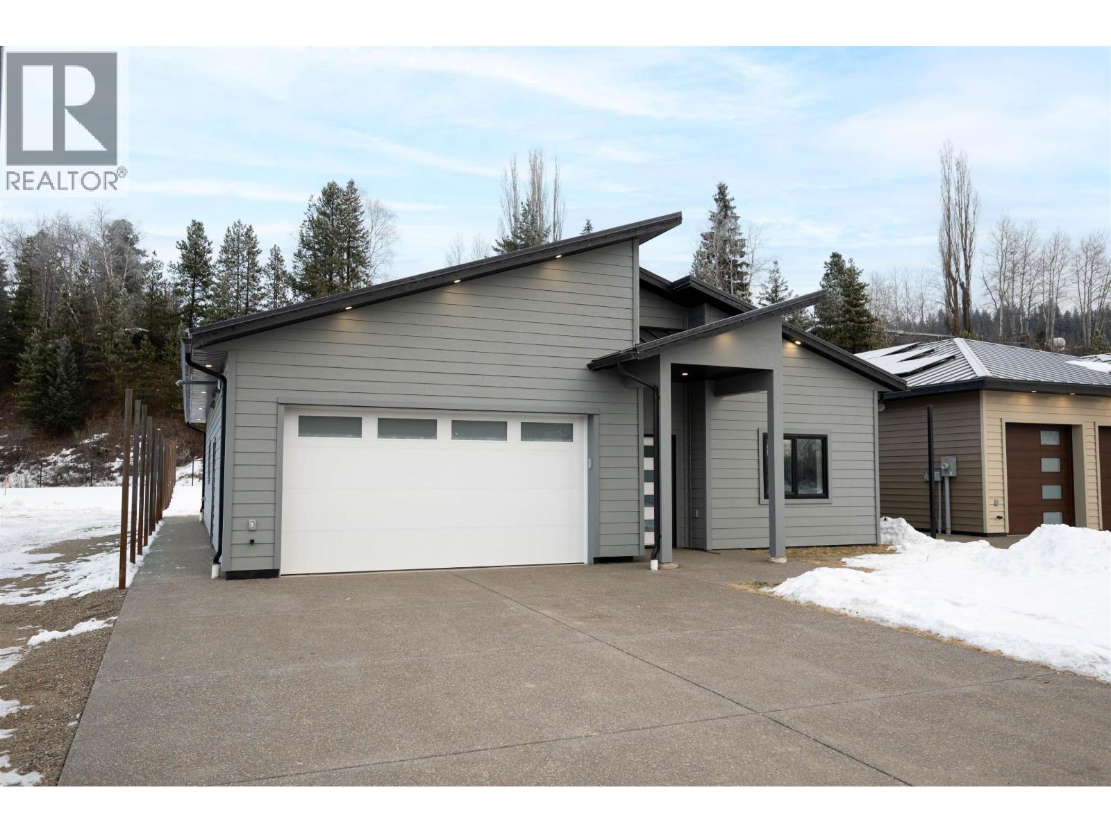 116 960 North Nechako Road, Prince George, British Columbia  V2K 1A3 - Photo 4 - R3122240