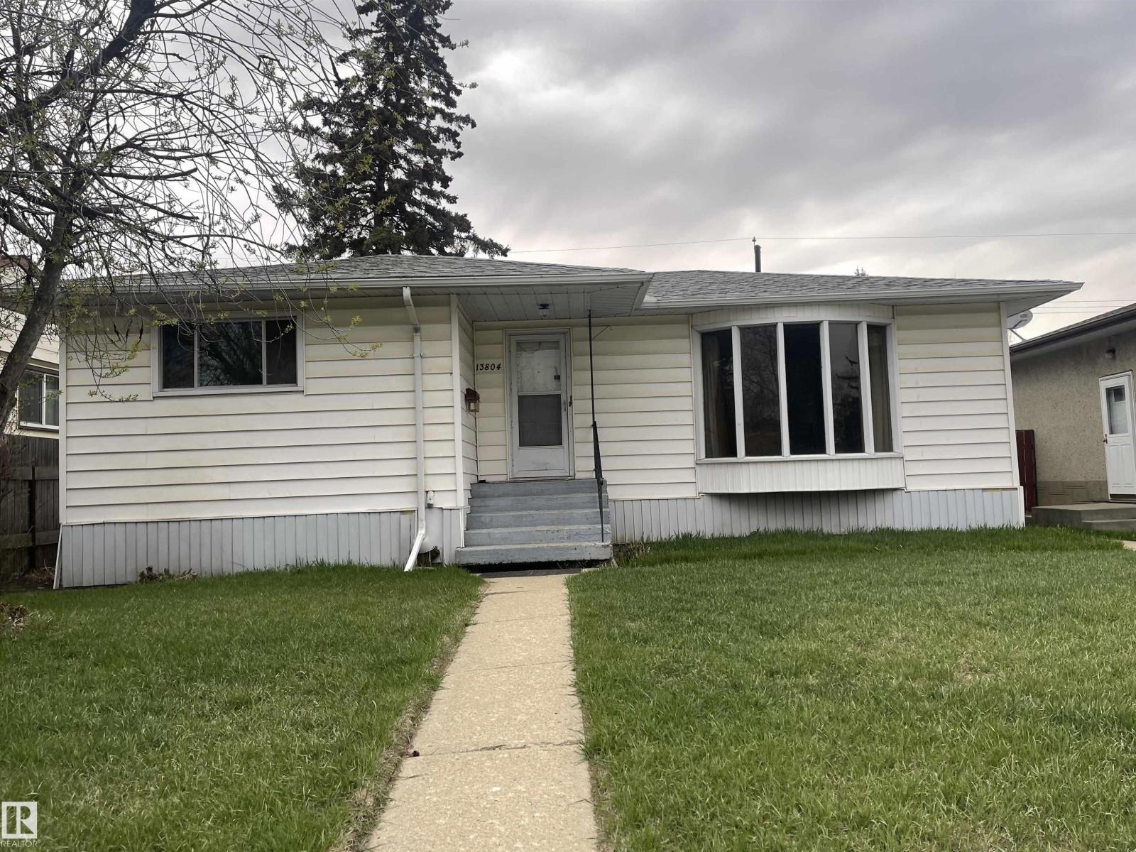 13804 132 AV NW, Edmonton, Alberta