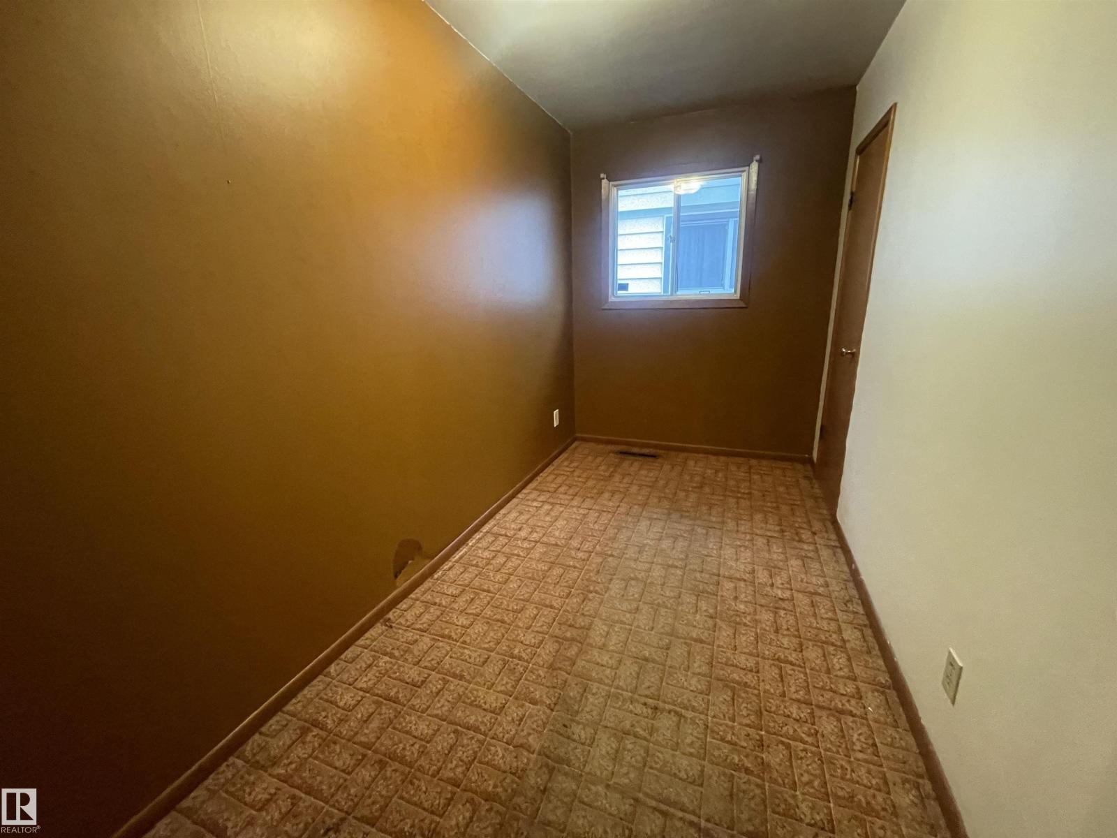 13804 132 Av Nw, Edmonton, Alberta  T5L 3R8 - Photo 11 - E4486445