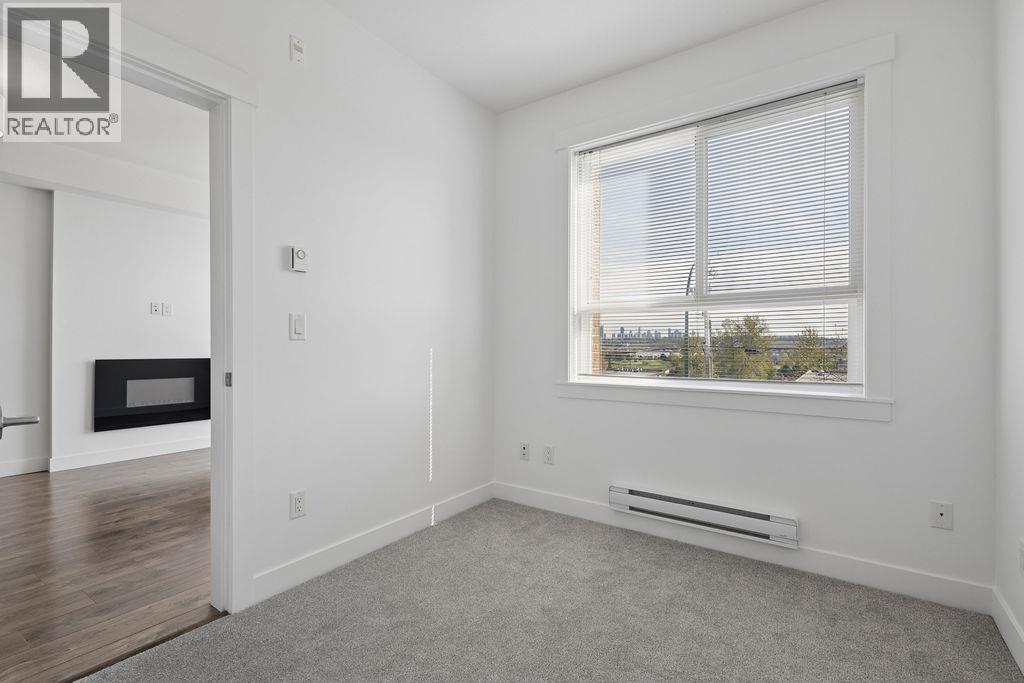 205 827 Roderick Avenue, Coquitlam, British Columbia  V3K 0E3 - Photo 17 - R3114803