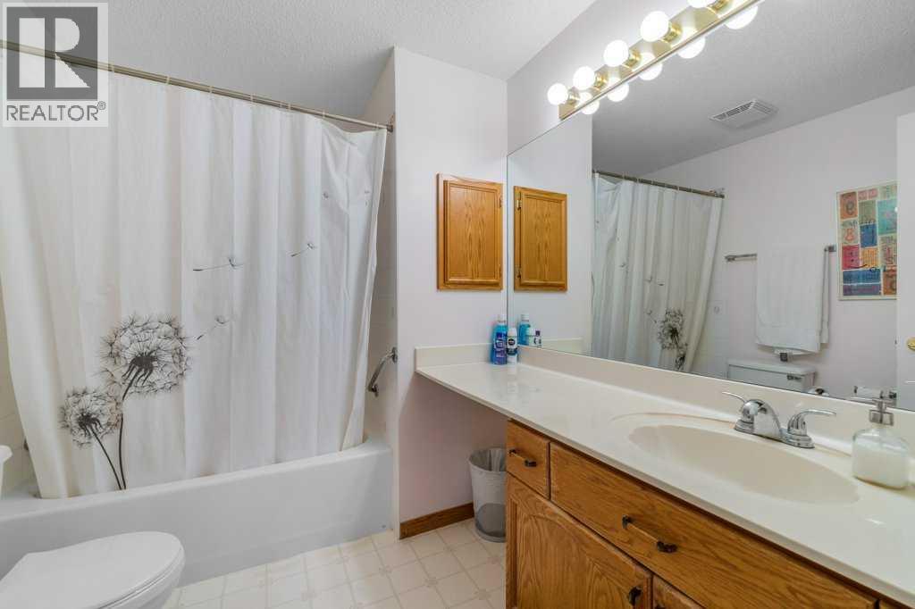 215, 200 Lincoln Way SW, Calgary, Alberta T3E 7G7 - Photo 31 - A2295048