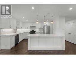 1201 - 33 ELMHURST AVENUE, Toronto, Ontario