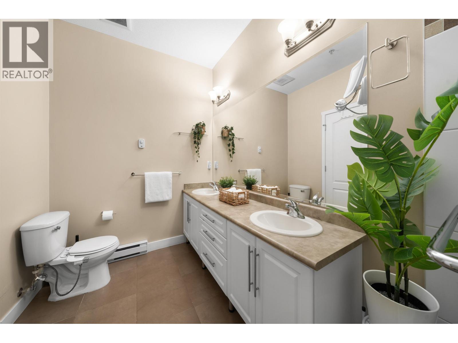 415 2628 Maple Street, Port Coquitlam, British Columbia  V3C 0E2 - Photo 14 - R3120324