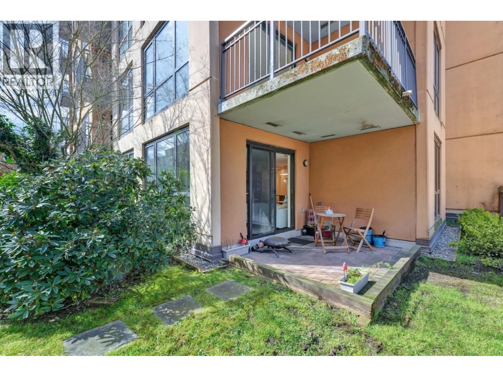 304 511 Rochester Avenue, Coquitlam, British Columbia  V3K 0A2 - Photo 3 - R3109137