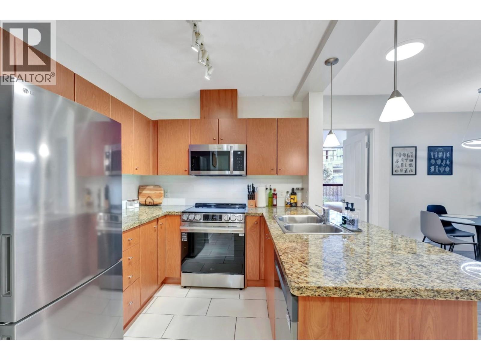 304 511 Rochester Avenue, Coquitlam, British Columbia  V3K 0A2 - Photo 4 - R3109137