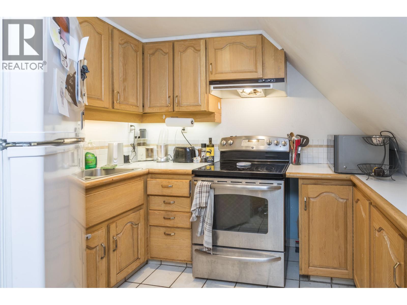2051 Stephens Street, Vancouver, British Columbia  V6K 3W2 - Photo 9 - R3121913