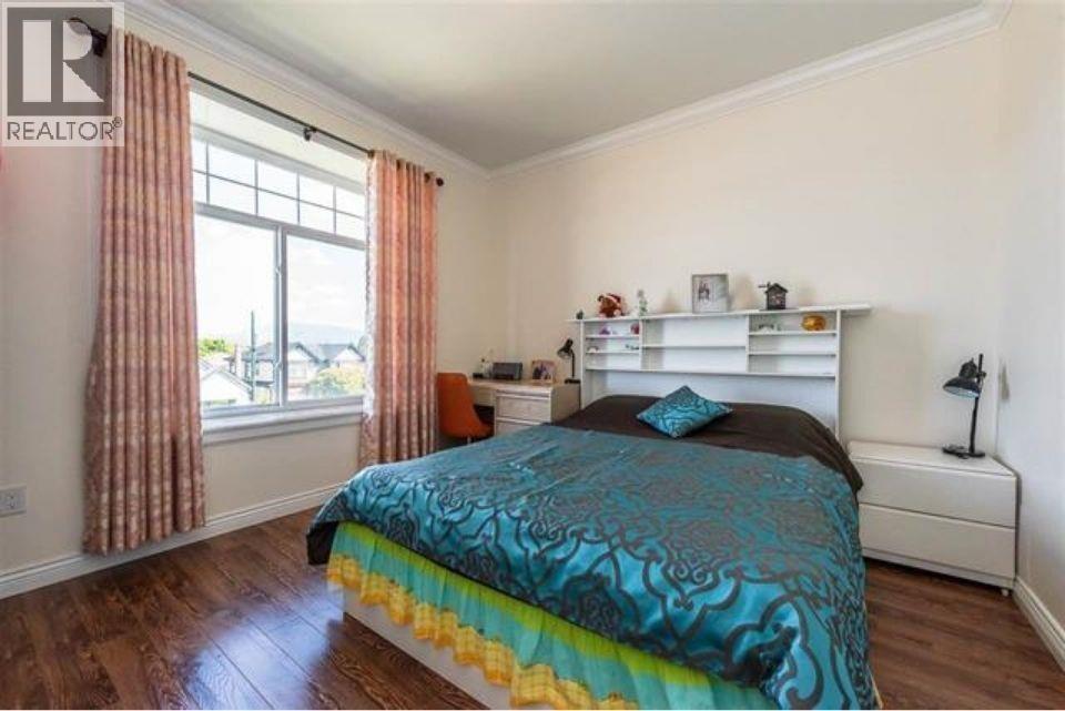 2208 E 41st Avenue, Vancouver, British Columbia  V5P 1L6 - Photo 11 - R3121858
