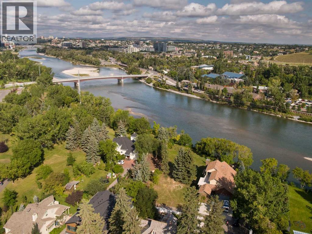 10 Major Stewart Lane SE, Calgary, Alberta  T2G 5R6 - Photo 3 - A2296730
