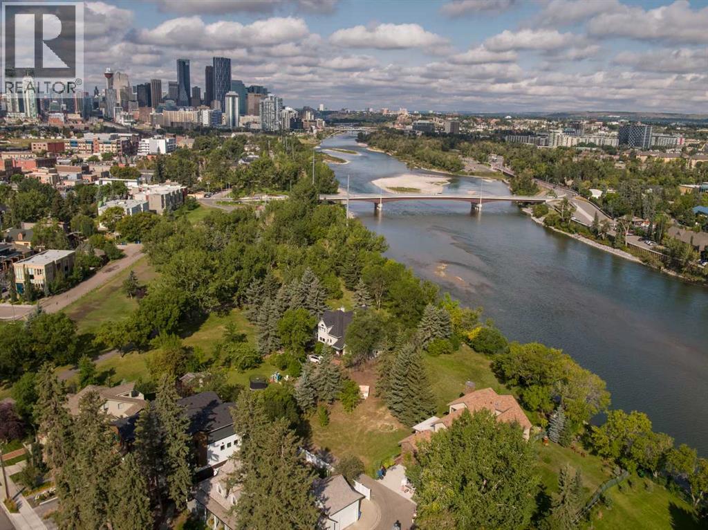 10 Major Stewart Lane SE, Calgary, Alberta  T2G 5R6 - Photo 4 - A2296730