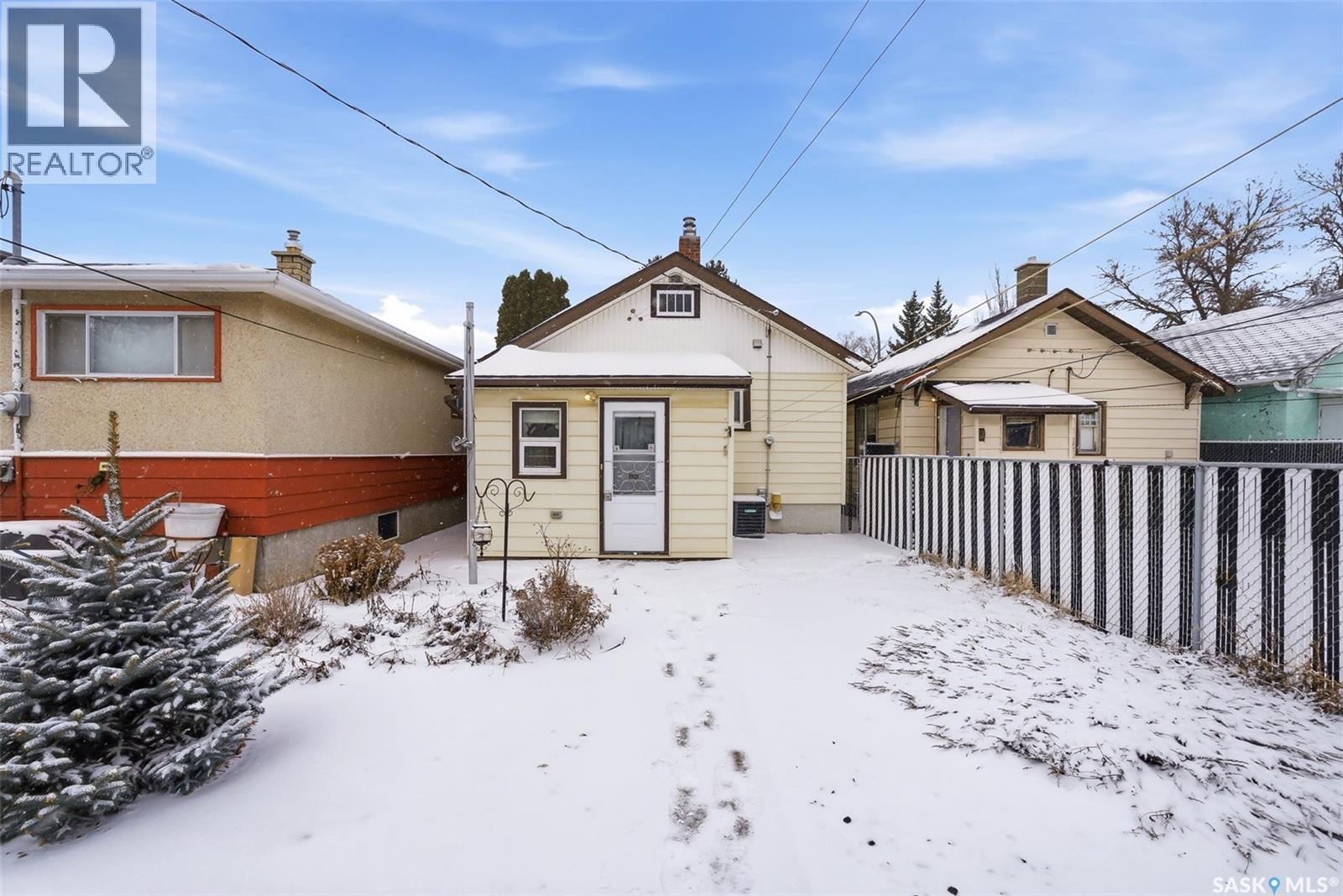 1921 Atkinson Street, Regina, Saskatchewan  S4N 3W6 - Photo 27 - SK032508