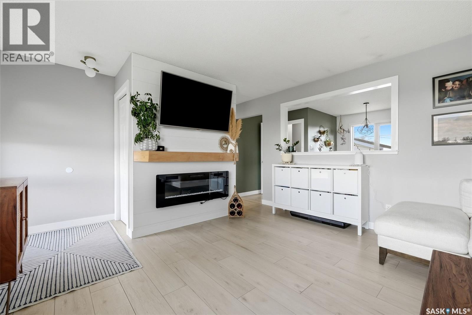 5721 Mckinley Avenue, Regina, Saskatchewan  S4T 7L3 - Photo 5 - SK035633