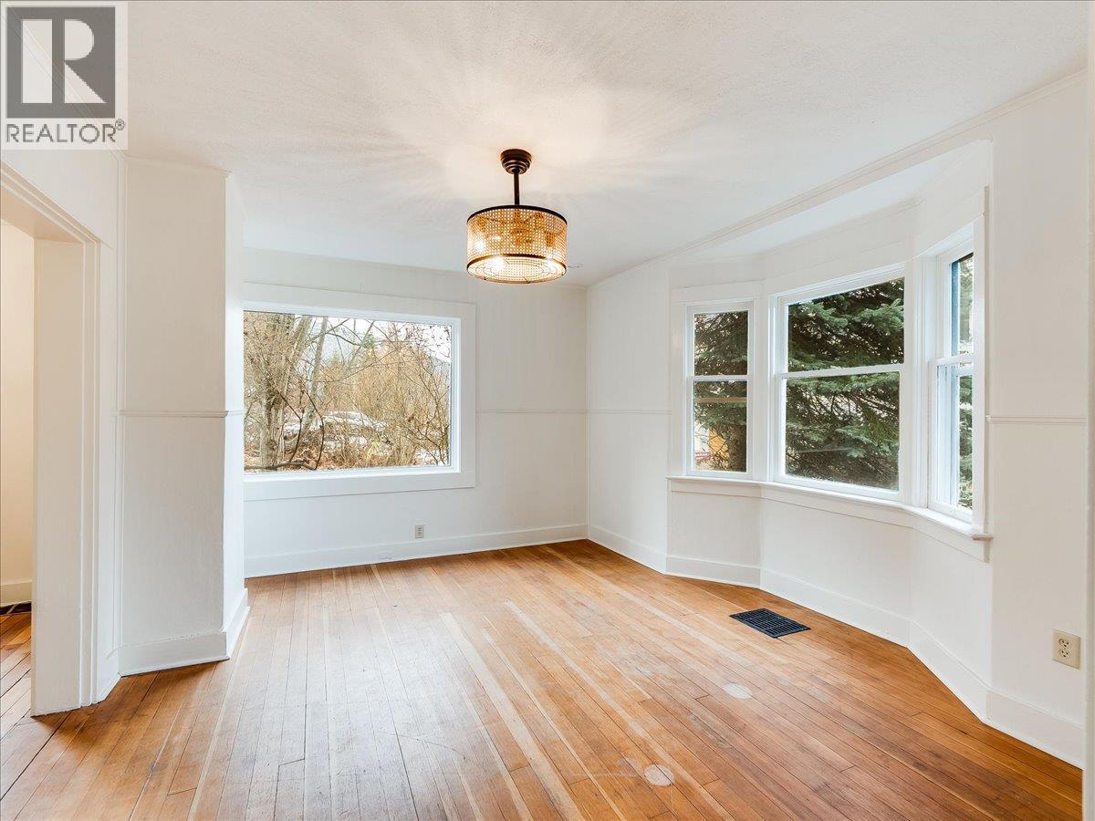 16 View Street, Nelson, British Columbia  V1L 2V2 - Photo 10 - 10371623
