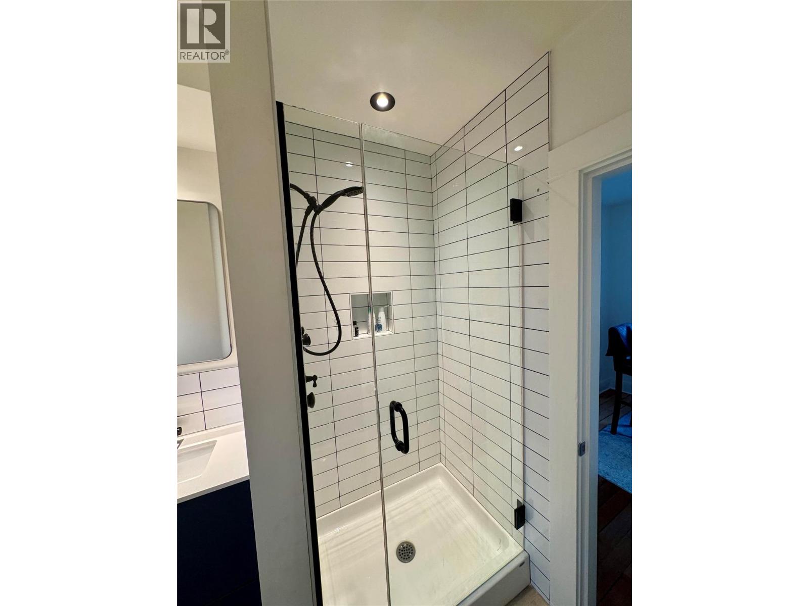 16 View Street, Nelson, British Columbia  V1L 2V2 - Photo 20 - 10371623