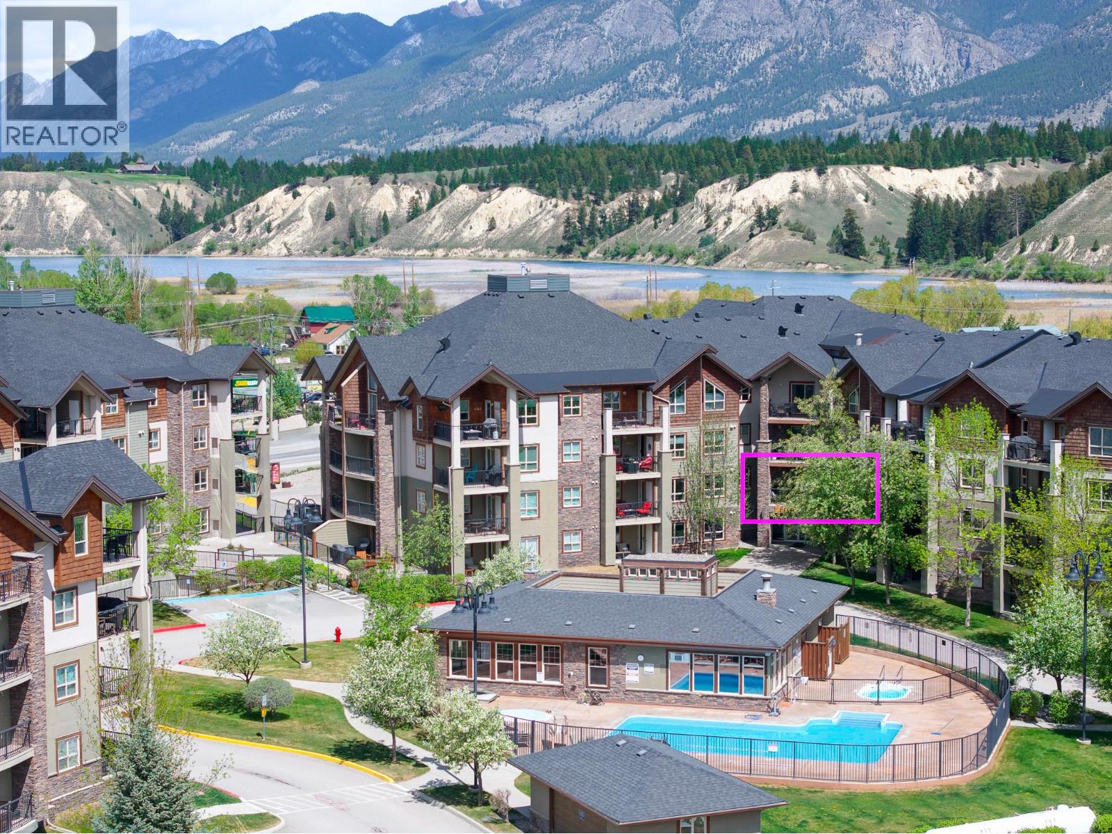 205 Third Avenue Unit# 2201, Invermere, British Columbia  V0A 1K7 - Photo 3 - 10386434
