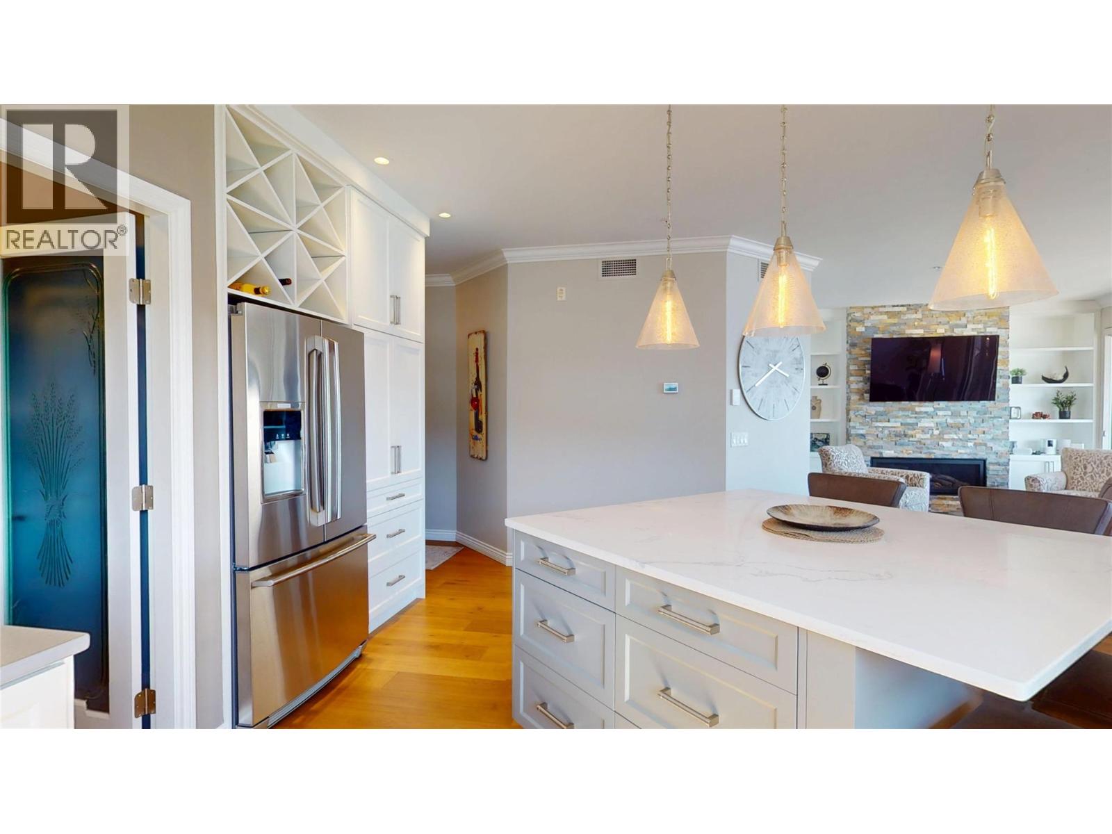 4200 Beach Avenue Unit# 305, Peachland, British Columbia  V0H 1X6 - Photo 9 - 10387024