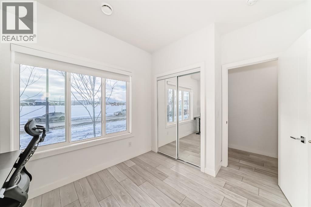 202 Creekstone Drive SW, Calgary, Alberta  T2X 5L1 - Photo 30 - A2292470